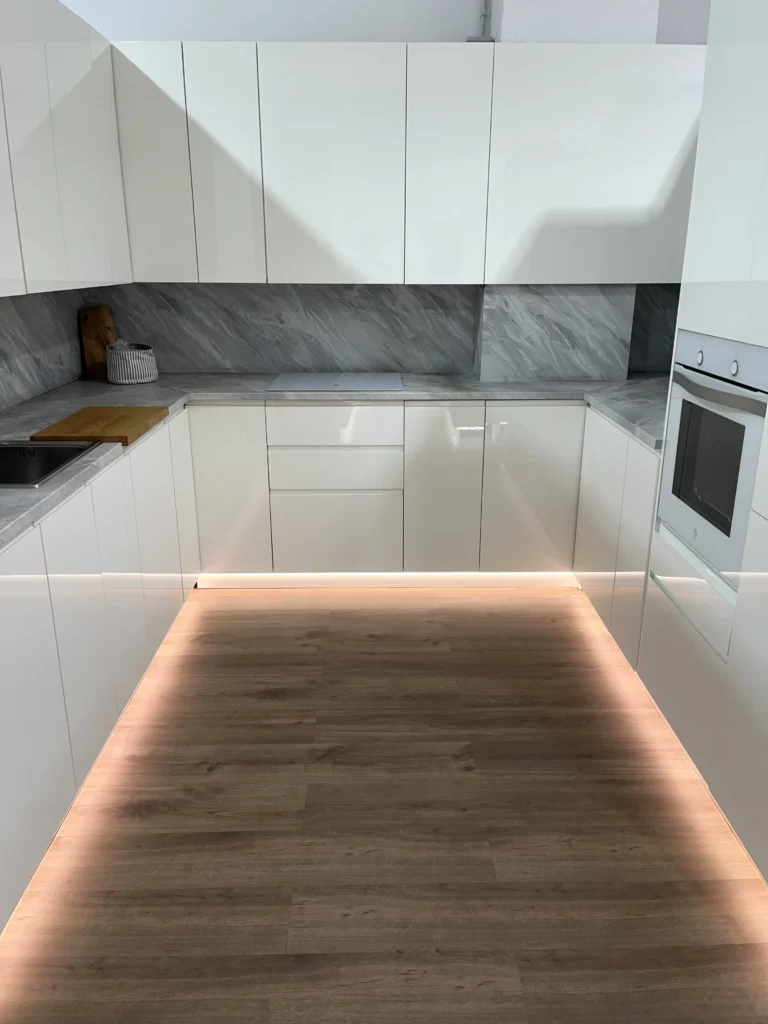 e6f682b0b130c757ae0b1dc964feb50a15f3cc2f.png 1 scaled